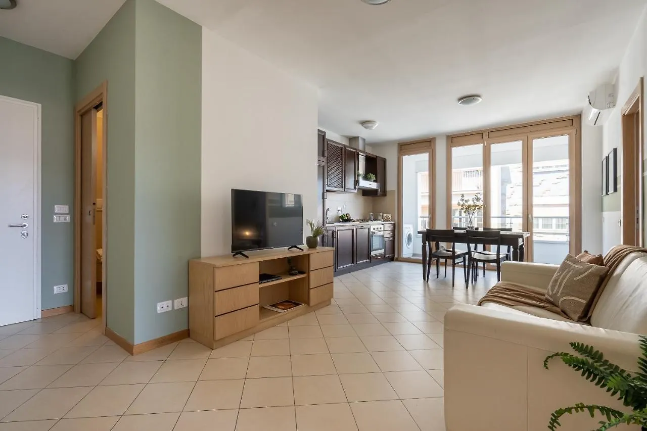 Penthouse Midori Apartment Florence Italy