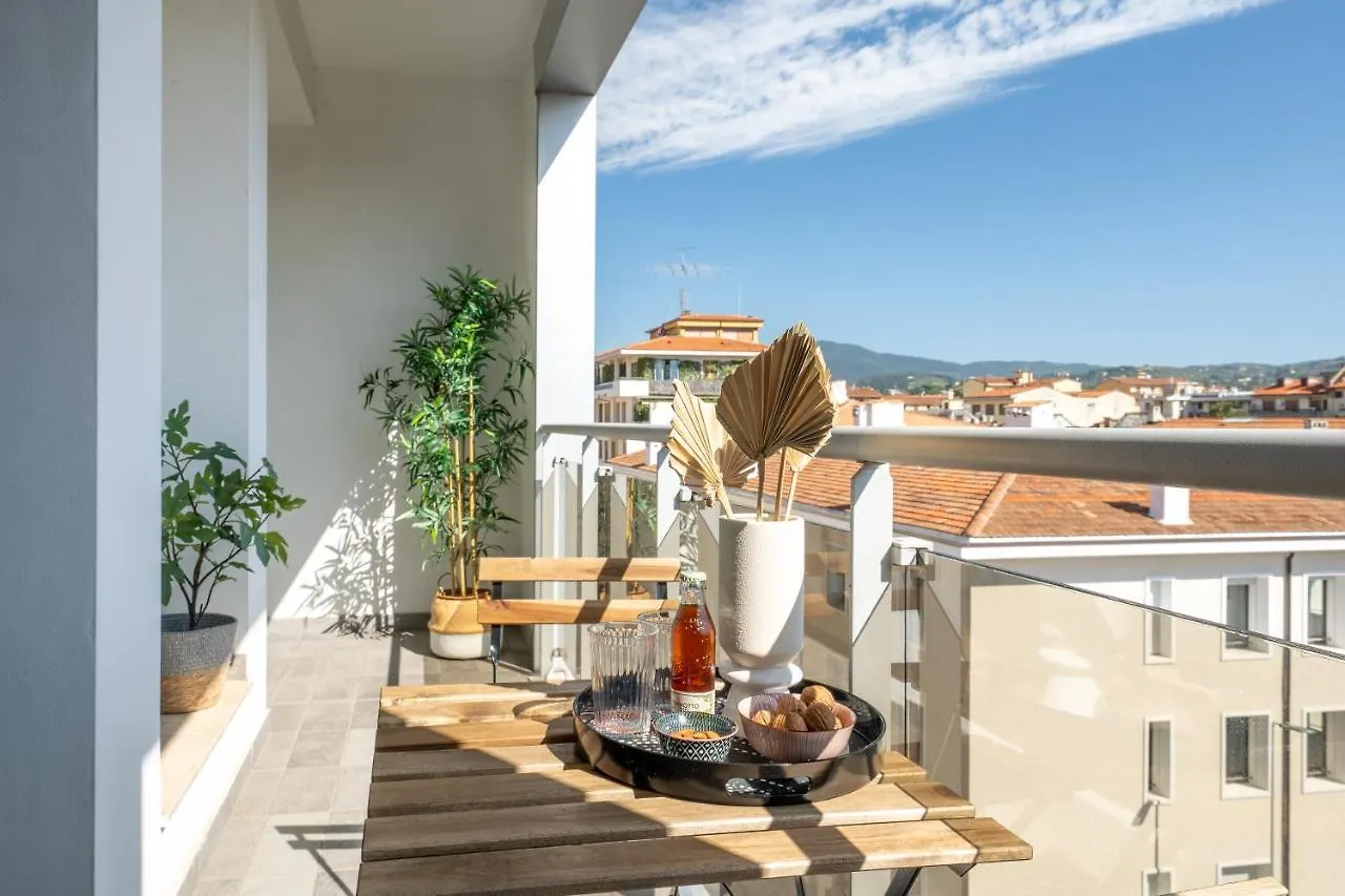 Penthouse Midori Apartment Florence