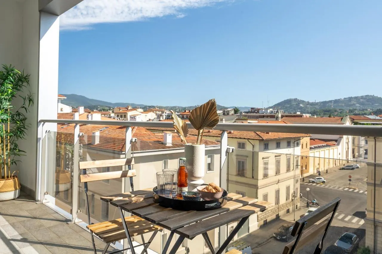 Penthouse Midori Apartment Florence